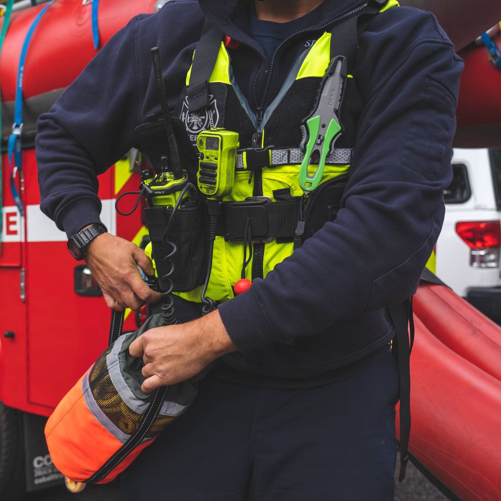 NRS Rapid Rescuer PFD